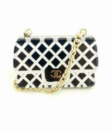 Picture of Chanel Brooch _SKUChanelbrooch1223083201